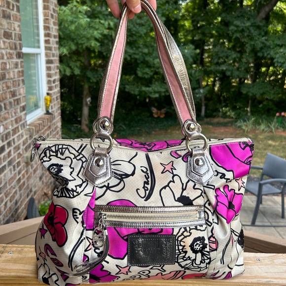 Coach Poppy graphic Large Petal Print purse EUC - Picture 2 of 16